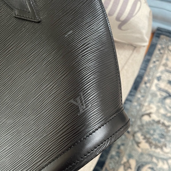 Saint Jacques Epi Leather Shopping Tote Bag - Picture 11 of 16